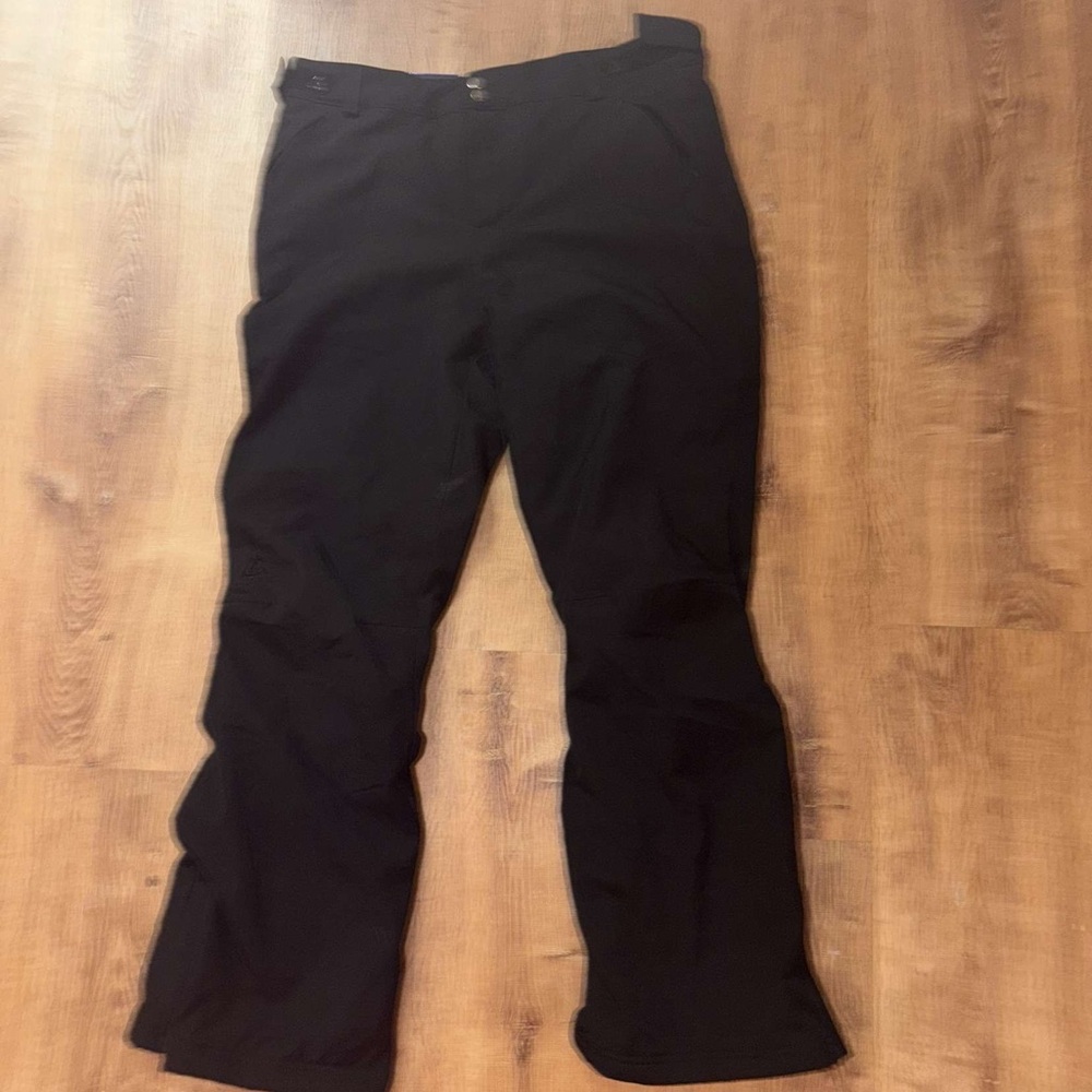 Black snow Pants